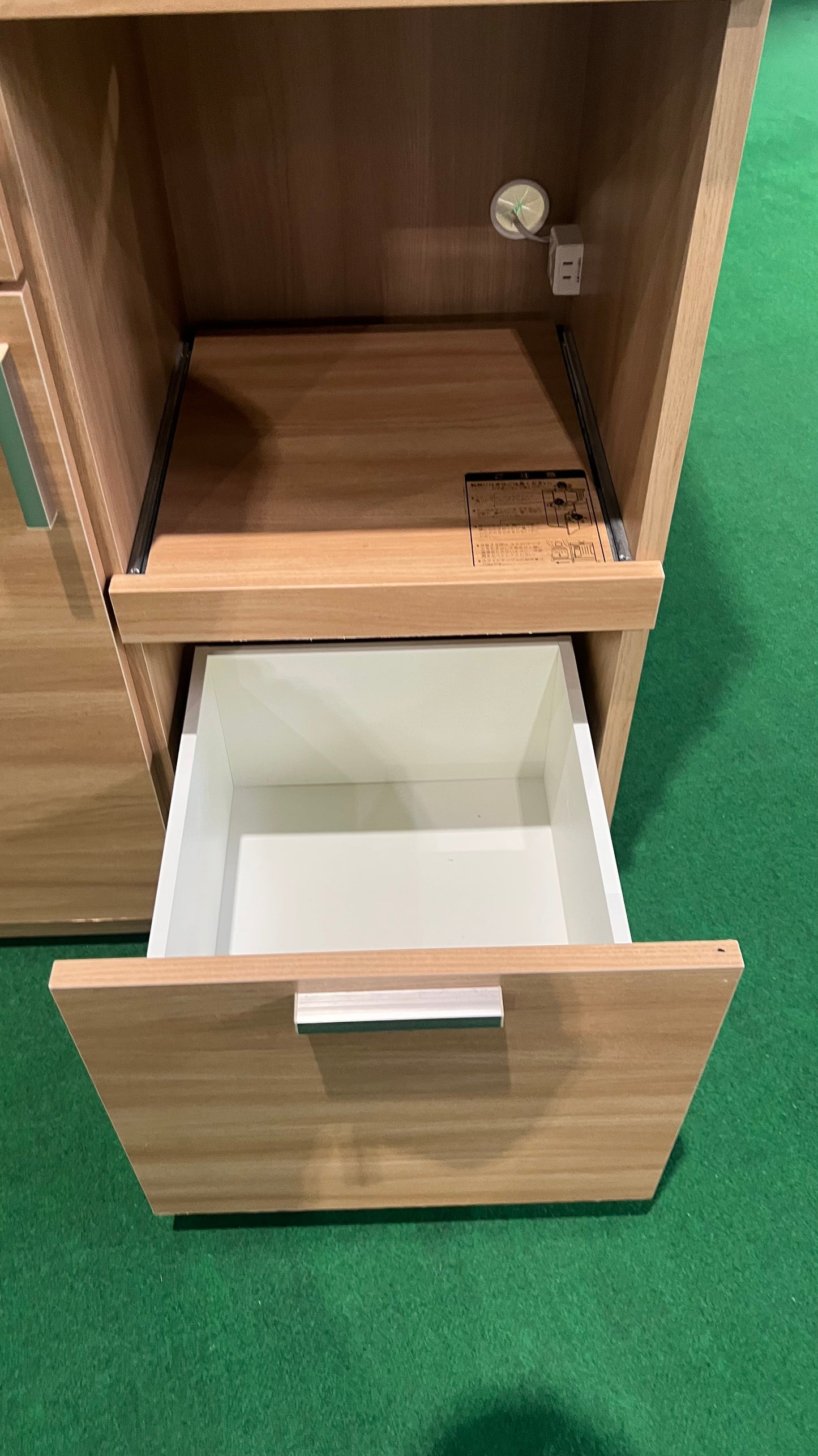 共和産業　食器棚