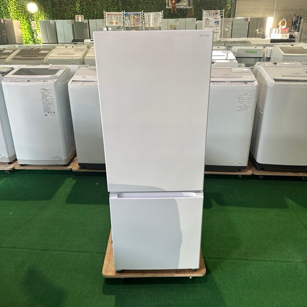 冷蔵庫 YRZ-F15MW