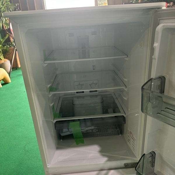 冷蔵庫 MR-P15E3J