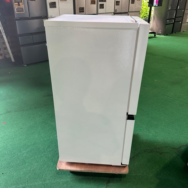 冷蔵庫 HR-D13E2