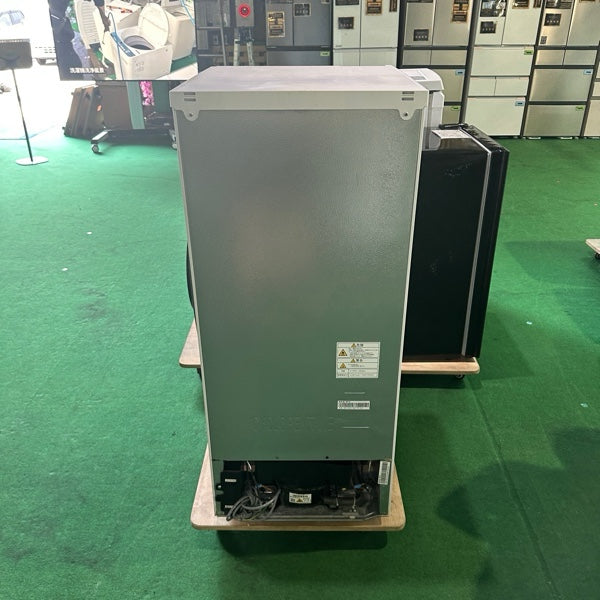 冷蔵庫 HR-D13E3W